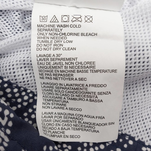 NWOT Club Monaco Printed Swim Trunks Men's Medium - Picture 7 of 9